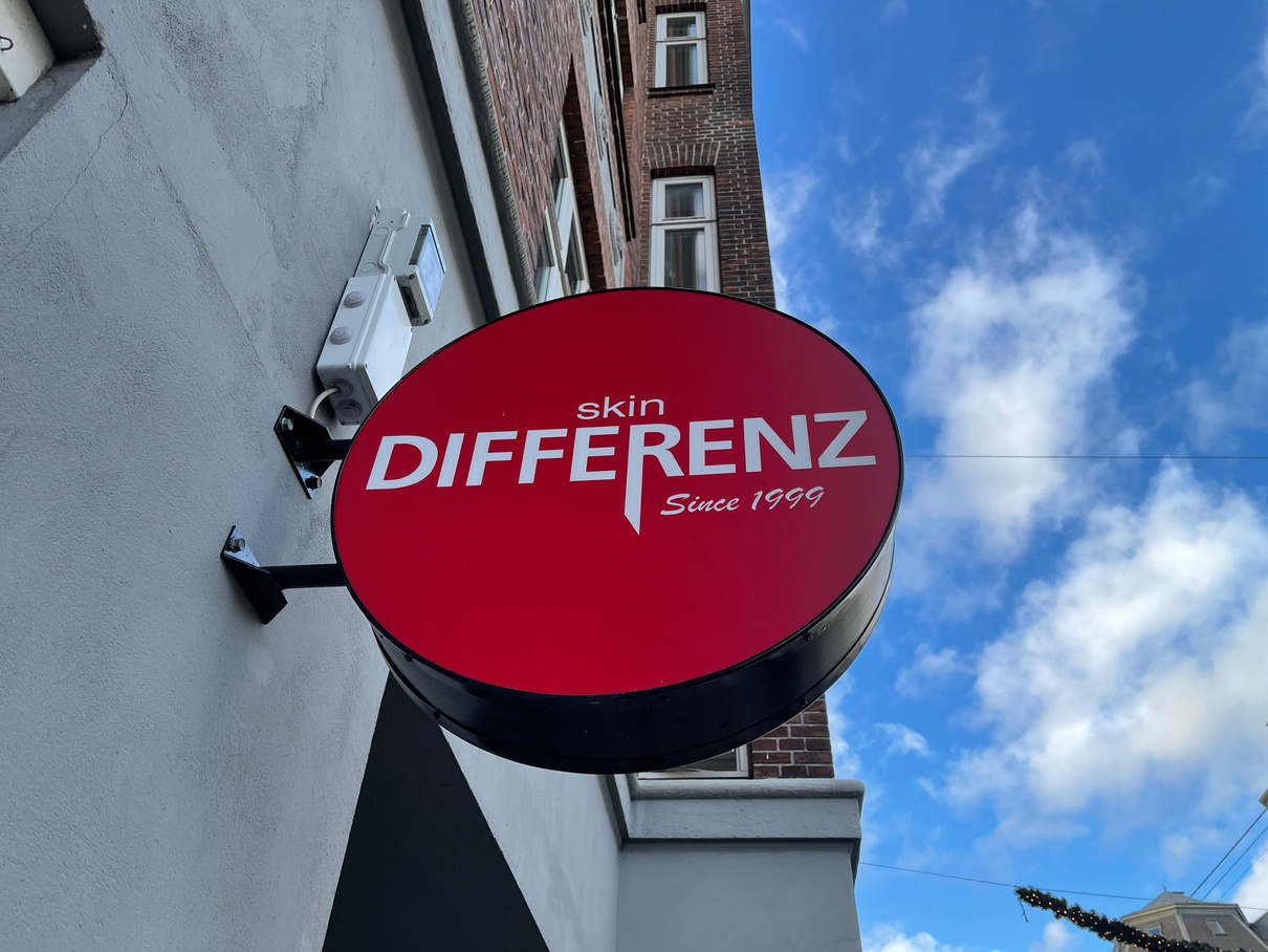 Skilt for Differenz