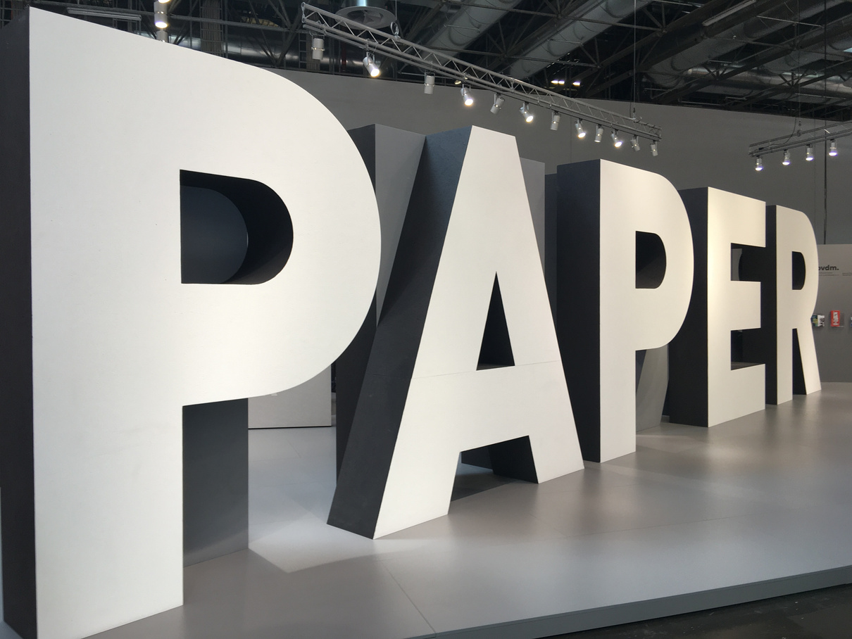 Messestand papir